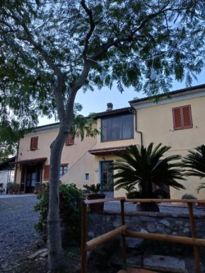Casale rustico Poggiarino diB&L Castellina Marittima